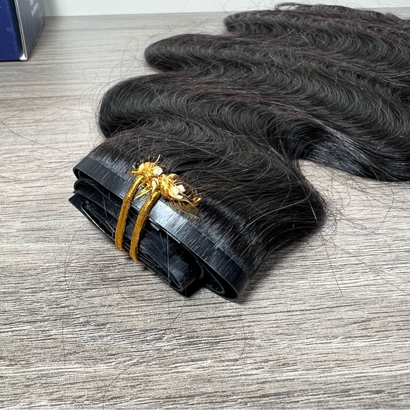 Natural Black Human Hair Body Wave 20 Inch Seamless Clip In Hair Extensions - Picture 5 of 11